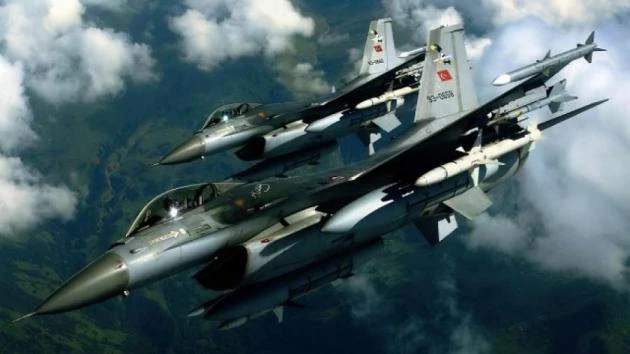 Μπαράζ τουρκικών προκλήσεων: Νέες τουρκικές παραβιάσεις του F.I.R. Αθηνών και Ε.Ε.Χ